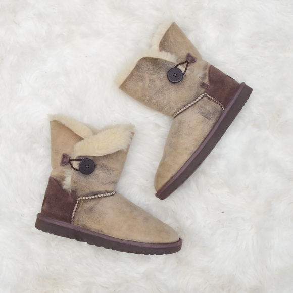 leather bomber uggs